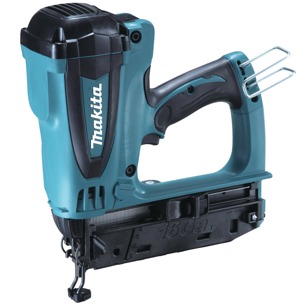 Makita Akku-Gas-Stauchkopfnagler 7,2V – bis 64 mm, 4.000 Schuss pro Ladung, ohne Kompressor - GF600SE
