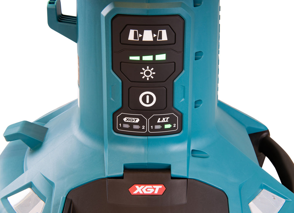 Makita LED-Flächenbeleuchtung – 5.500 Lumen, 3 Helligkeitsstufen & 360° Abstrahlung (XGT 40V max.) - ML010G