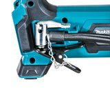 Makita Akku-Kompressor 12V – bis 8,3 bar, Digitaldisplay, LED-Licht, Auto-Stopp - MP100DZ