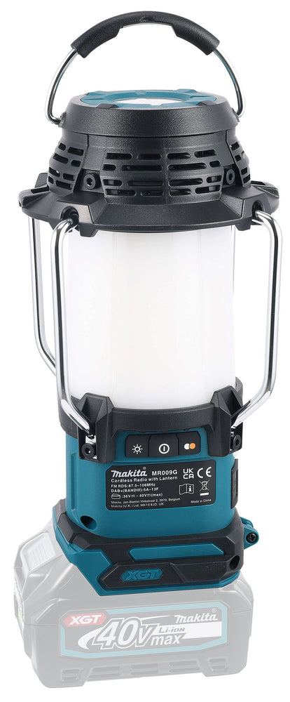 Makita Akku-Radio mit Laterne – DAB+/FM, 4 Lichtmodi, USB-Ladefunktion, IP65 - MR009GZ