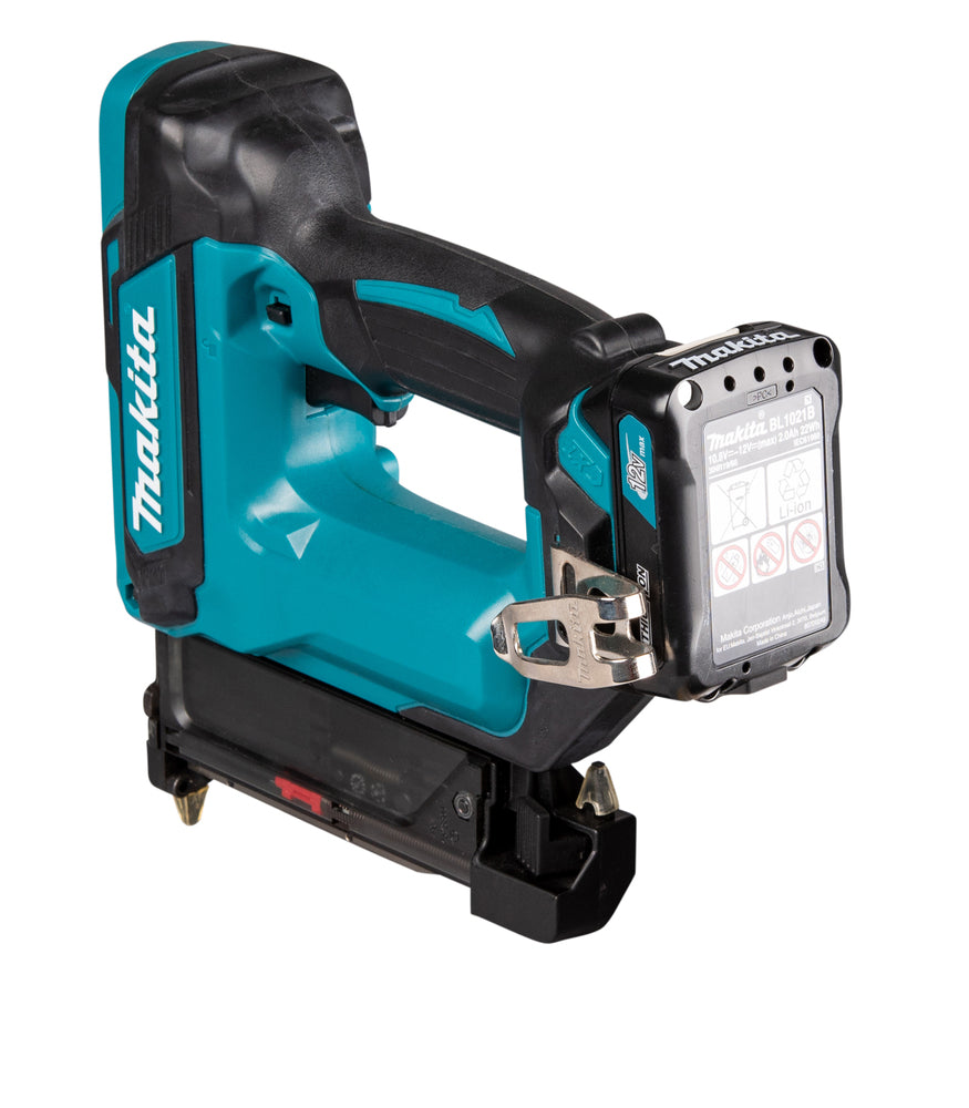 Makita Akku-Stiftnagler – spurenarm, kompakt & präzise - PT354DSMJ