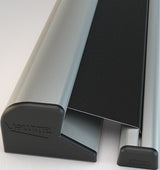ATHMER Fingerschutz Rollo NR-30, 1925 mm, silberfarben eloxiert, Schutzrollo schwarz, Bandgegenseite