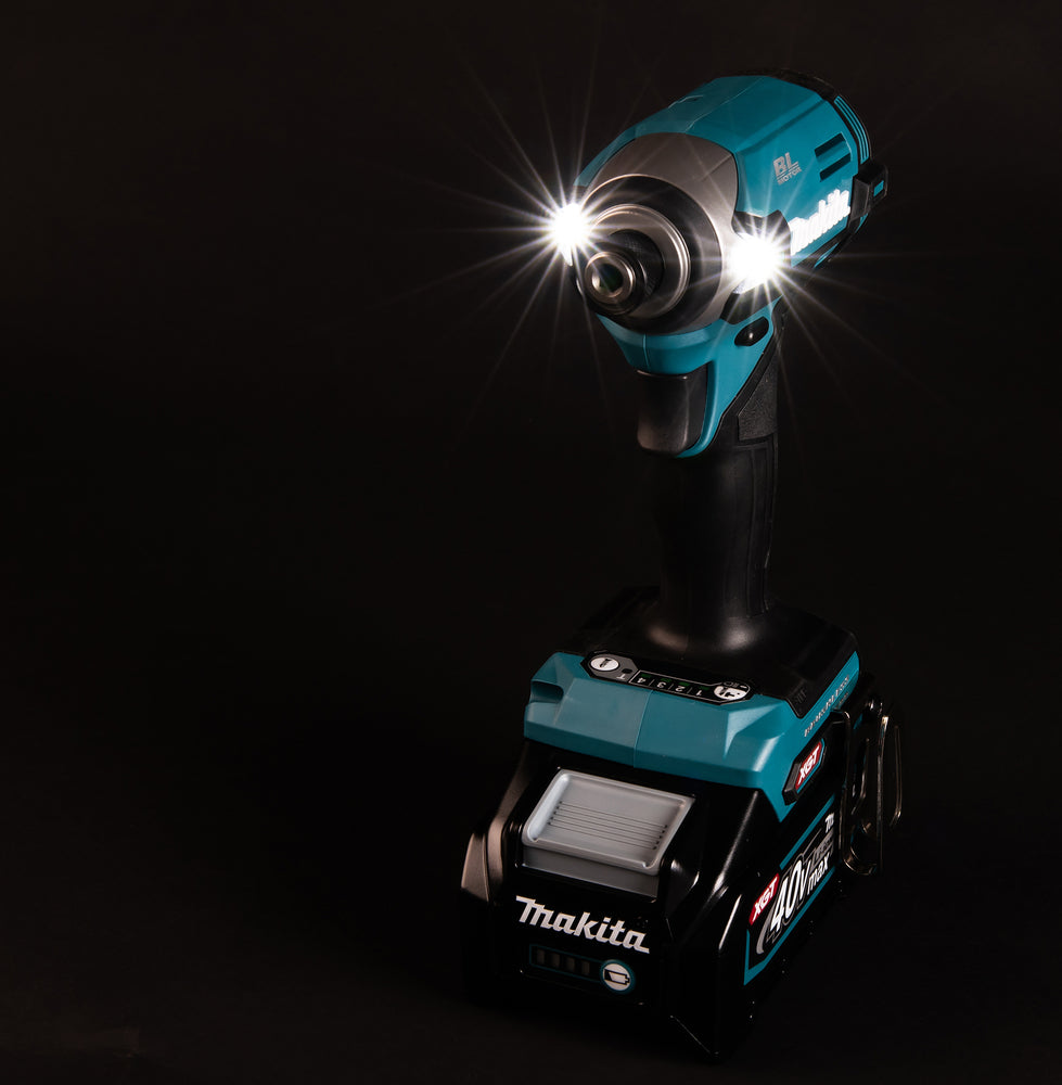 Makita Akku-Schlagschrauber 18V – 5 Modi, bürstenlos, LED & XPT Spritzwasserschutz - TD003GZ