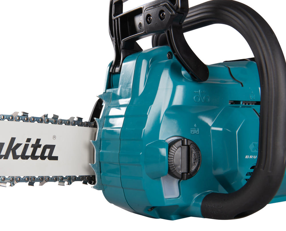 Makita Akku-Kettensäge – kraftvoll, leicht & mit werkzeuglosem Kettenwechsel - UC022GT101