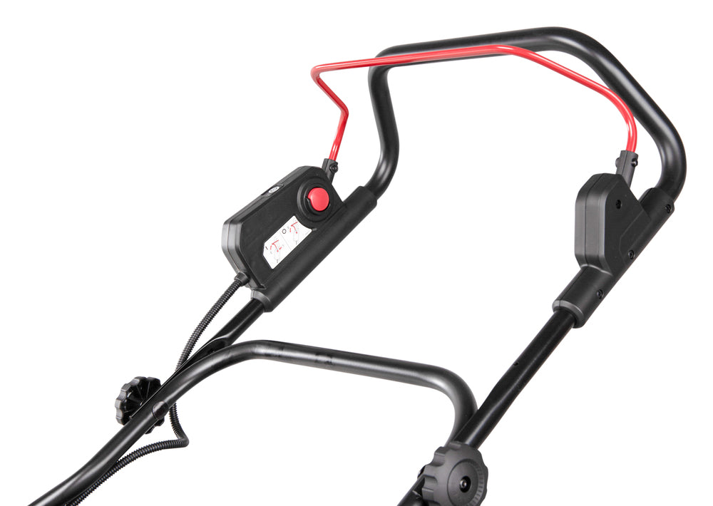 Makita Akku-Vertikutierer – 38 cm Arbeitsbreite, 50L Fangkorb & 2 Akku-Steckplätze - UV001GZ
