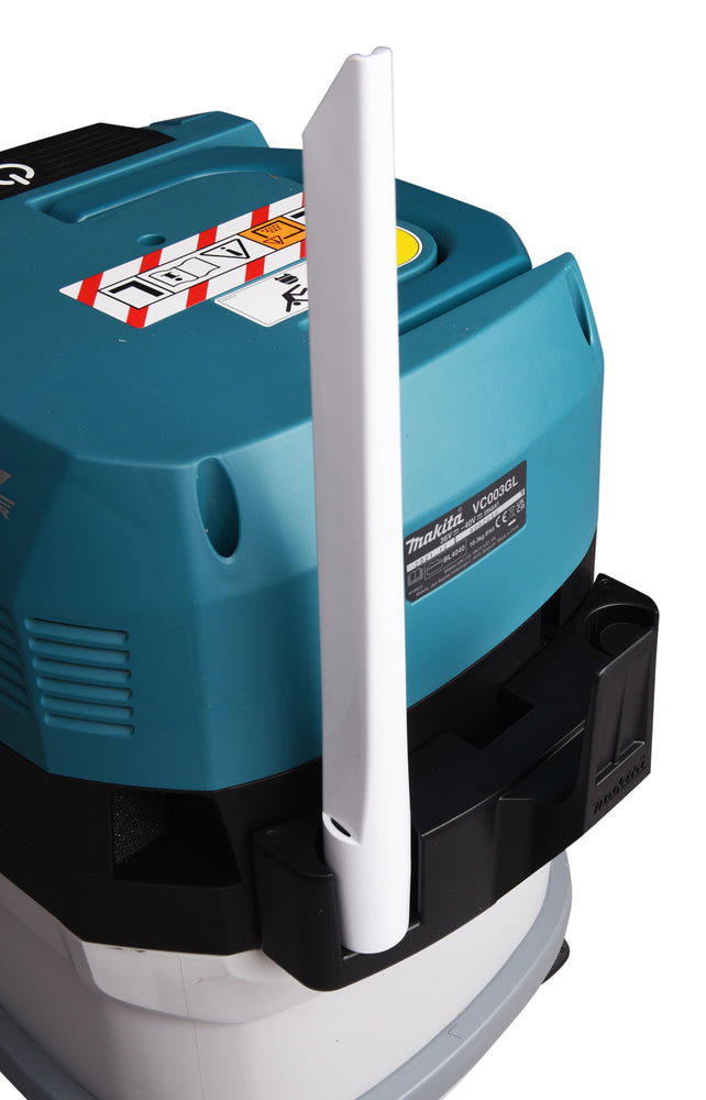 Makita Akku-Staubsauger Staubklasse L – 2 Akku-Steckplätze & Nass-/Trockenbetrieb - VC003GLZ