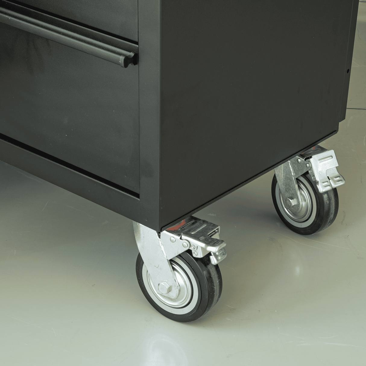 VITO Mobile Werkbank 182 cm mit 15 Schubladen – VIBTM182