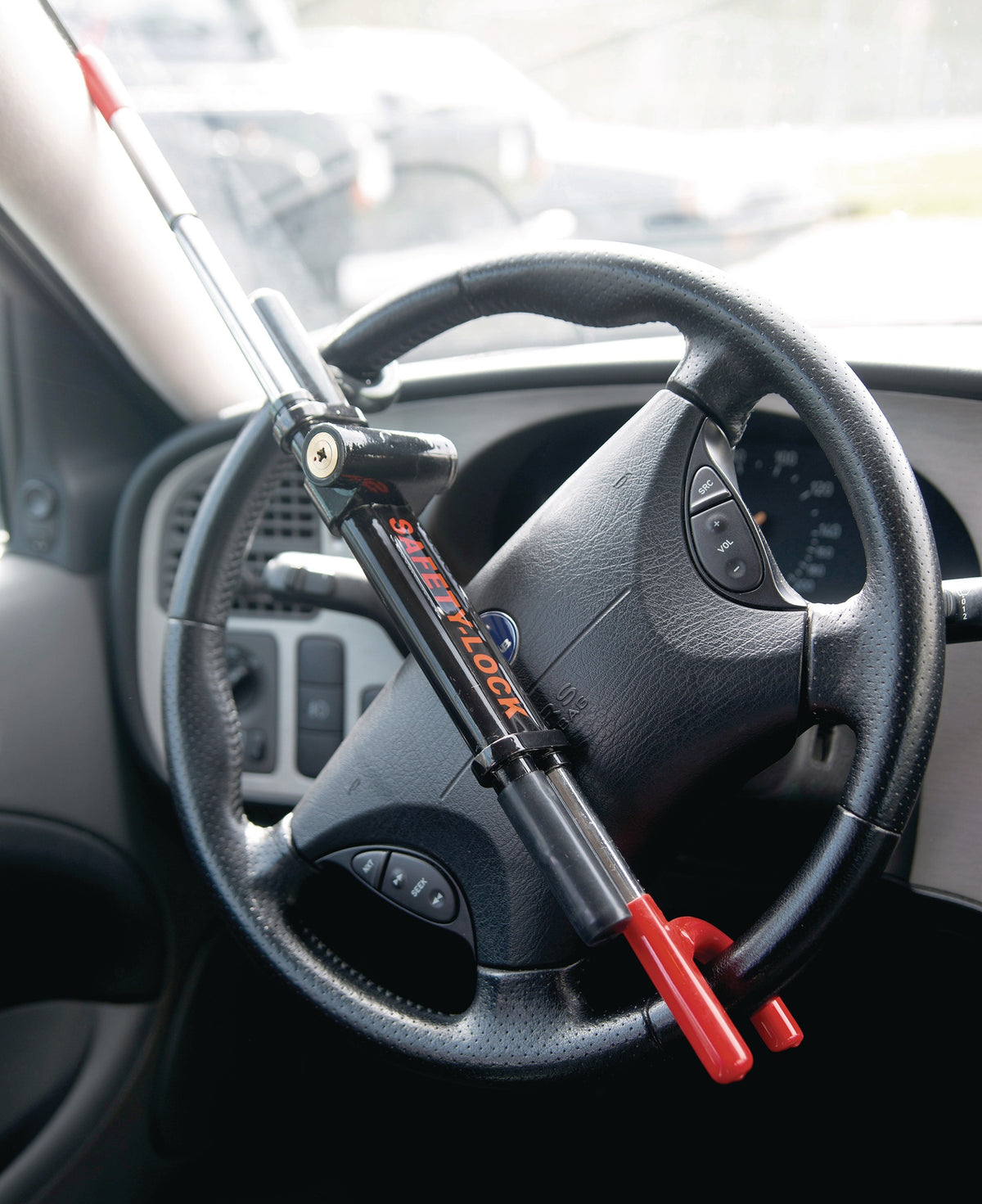 HP AUTOZUBEHÖR Lenkradkralle anti-theft lock STA – Stahl, universal, 27–36 mm