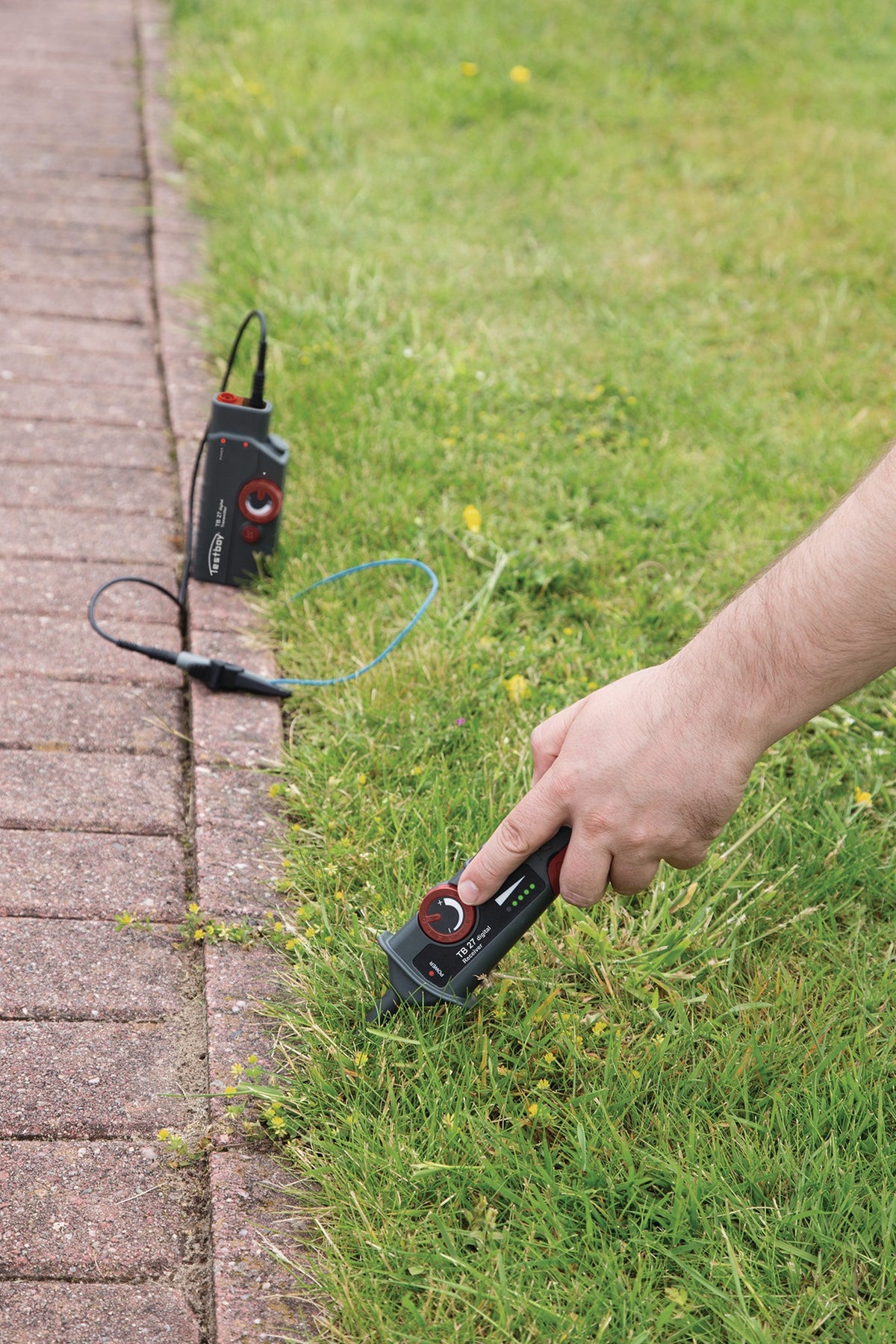 Testboy 27 Digital Leitungssucher-Set – Leitungen & Kabel präzise orten, fremdspannungsgeschützt bis 400 V