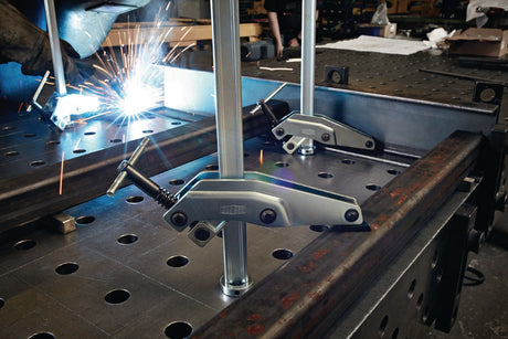 BESSEY Spannelement TW28GRS30-12 mit Greifarm – max. 300 mm Spannweite für Bohrungs-Ø 28 mm