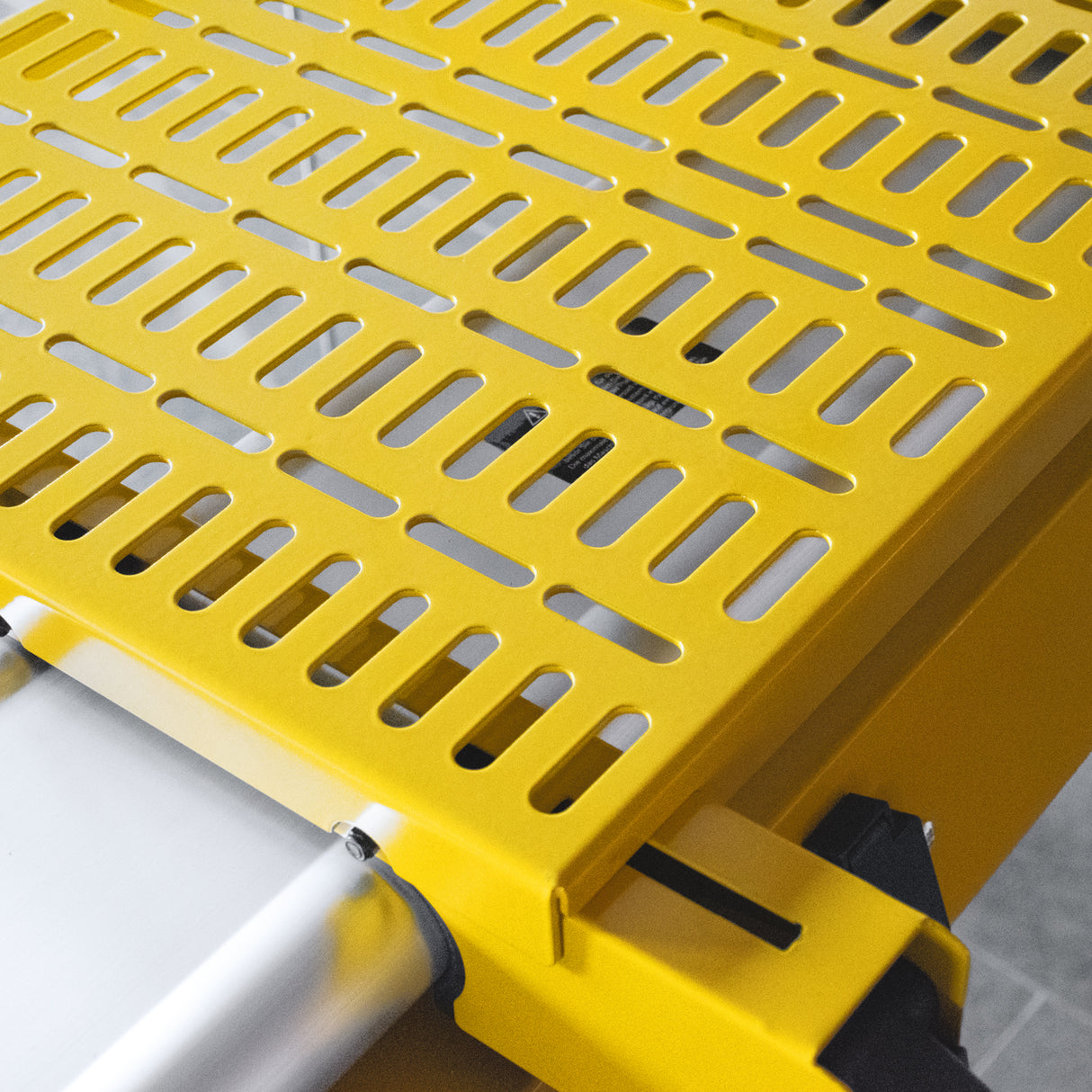 Universal-Rasterplatte für Maschinenständer KST-2760