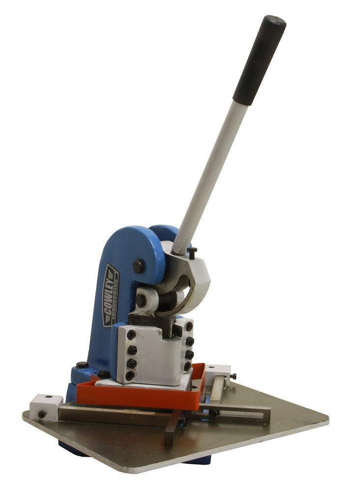 Manuelle Ausklinkmaschine / Eck-Stanzmaschine 1,5 mm - HN3 - Tools.de TP Profishop GmbH